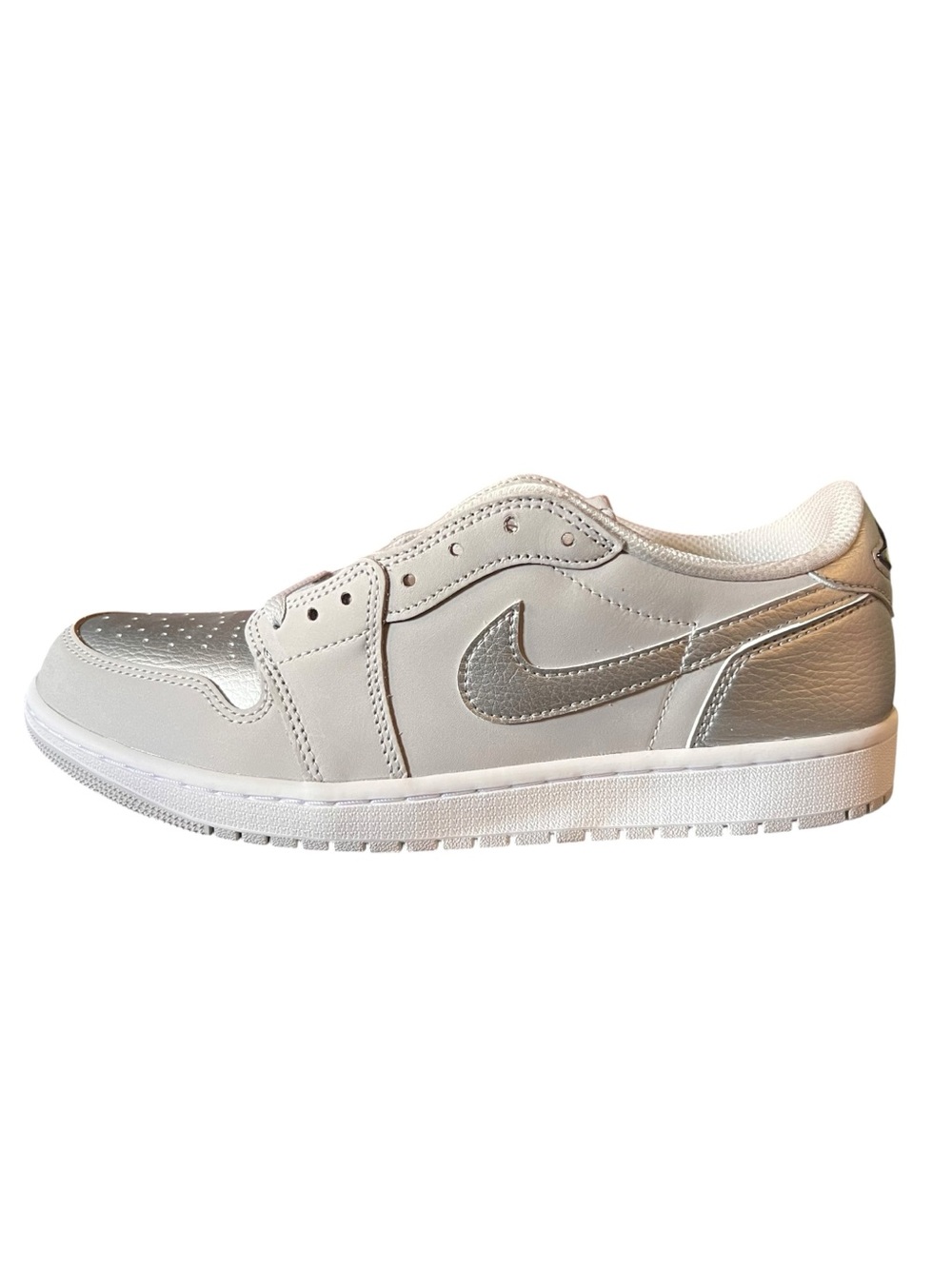 Air Jordan 1 Retro Low OG Metallic Silver CZ0790-002 Men’s Size 10 NIB